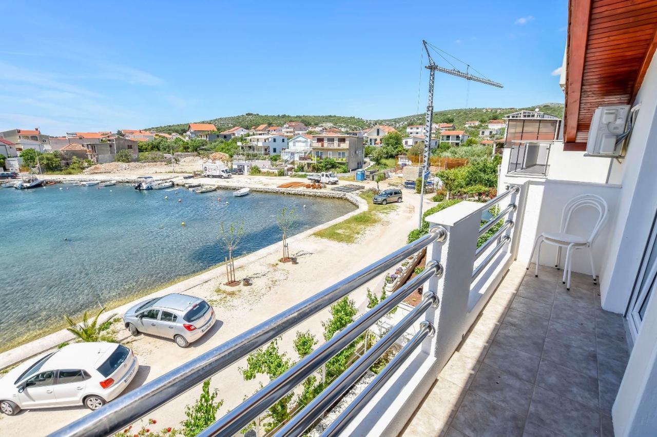 Apartment Bosiljka Rogoznica  Luaran gambar