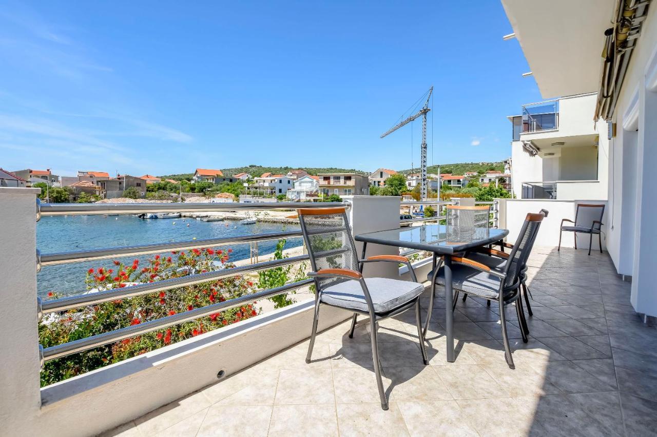 Apartment Bosiljka Rogoznica  Luaran gambar
